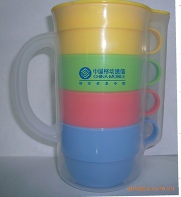 解析飲料展示架與食品展示架的選購(gòu)指南 從塑料出廠到終端促銷(xiāo)